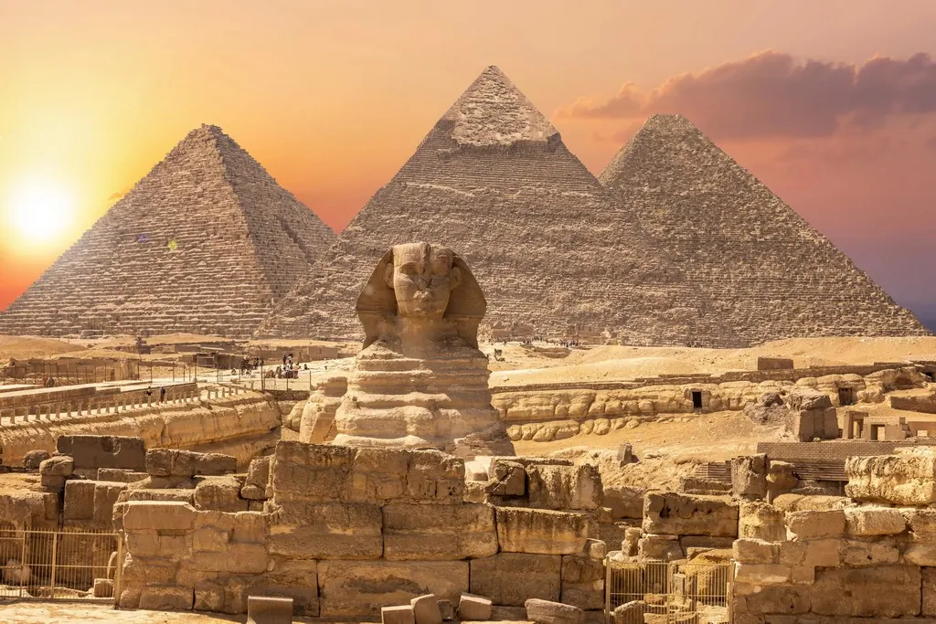 The Sphinx and the pyramids of Giza
